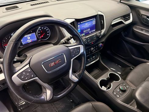 Used 2020 GMC Terrain SLT w/ Preferred Package image 7