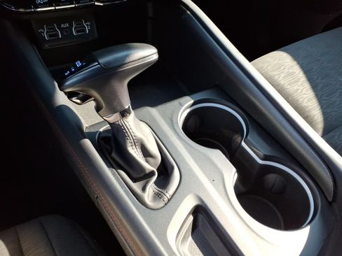Certified 2025 Dodge Durango GT AWD/4WD image 17
