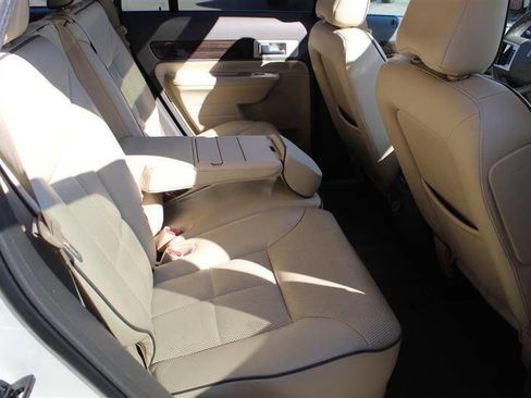 Used 2008 Lincoln MKX AWD image 26