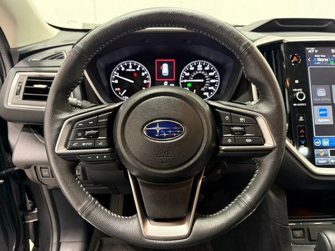 Used 2024 Subaru Ascent Limited w/ Technology Package image 20