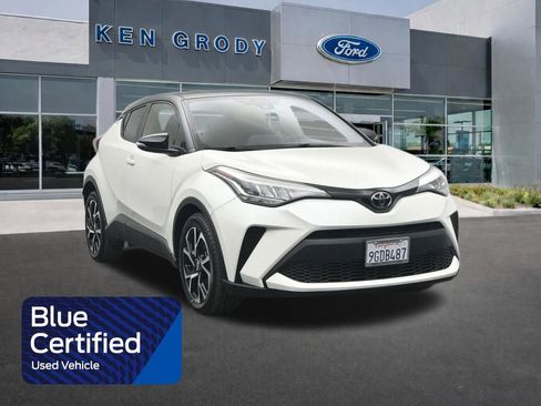 Used 2020 Toyota C-HR XLE image 1