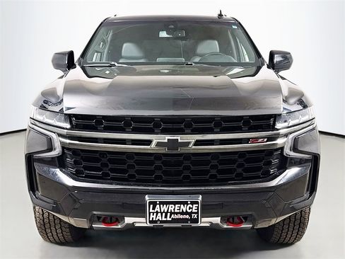 Used 2021 Chevrolet Tahoe Z71 image 2