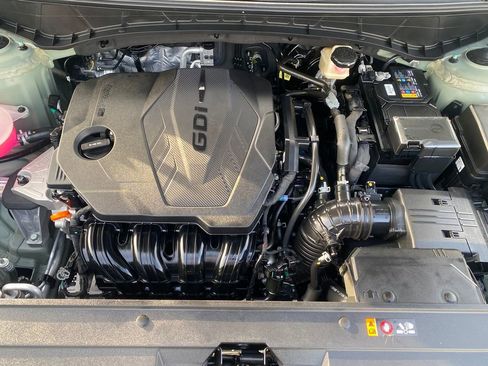 Certified 2025 Hyundai Santa Cruz SE image 28