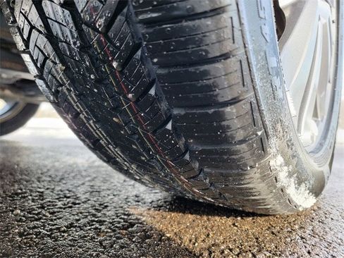 Used 2021 Subaru Ascent Limited w/ Popular Package #2A image 18