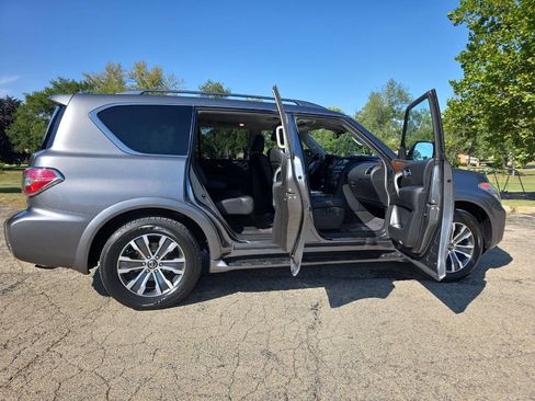 Used 2019 Nissan Armada SV image 36