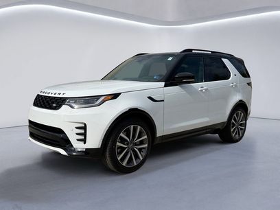 New 2026 Land Rover Discovery Dynamic SE