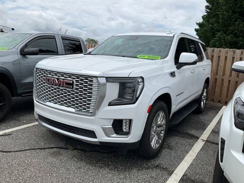 Used 2023 GMC Yukon Denali AWD/4WD image 3