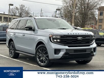 New 2026 Ford Expedition Platinum w/ Stealth Appearance Package