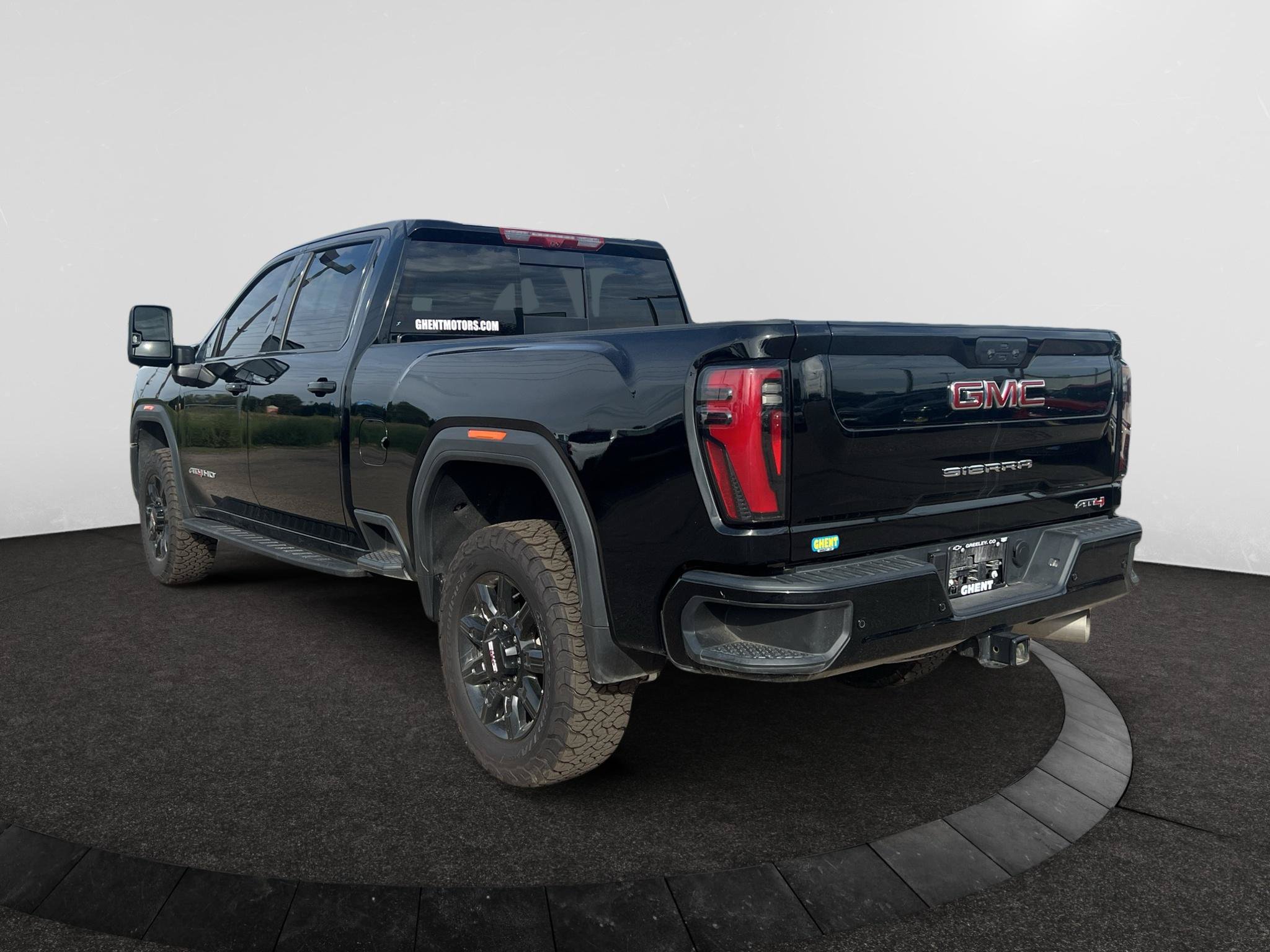Used 2026 GMC Sierra 3500 AT4 w/ AT4 Premium Plus Package AWD/4WD image 8