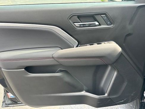 New 2024 Chevrolet Colorado Z71 w/ Z71 Convenience Package 2 image 13