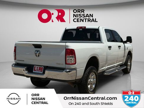 Used 2024 RAM 2500 Big Horn w/ Off Road Package AWD/4WD image 5
