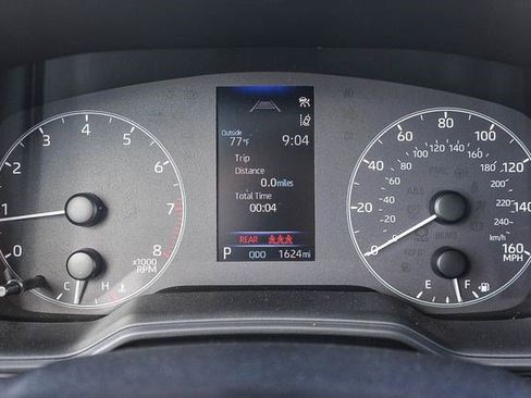 Used 2025 Toyota Corolla SE FWD image 24
