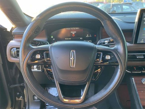 Used 2022 Lincoln Aviator Reserve w/ Equipment Group 201A image 18