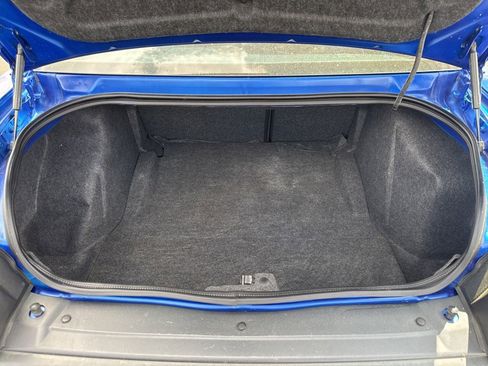 Used 2018 Dodge Challenger SXT Plus image 8