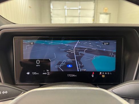 Used 2025 GMC Terrain Elevation image 29