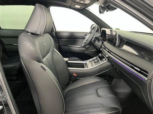Used 2025 Hyundai Palisade Calligraphy image 35