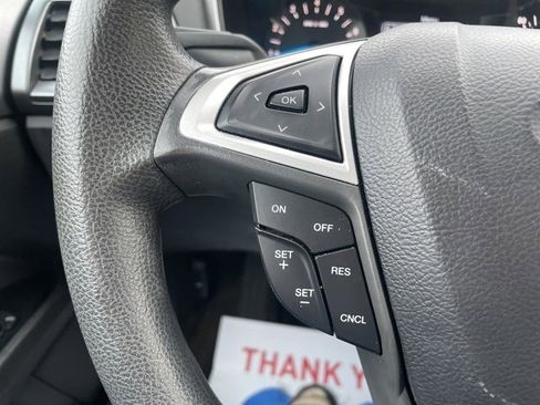 Used 2015 Ford Fusion SE image 23