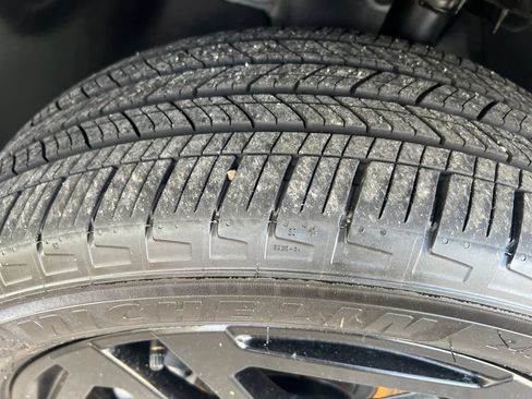 Certified 2025 Kia Telluride EX X-Line AWD/4WD image 46