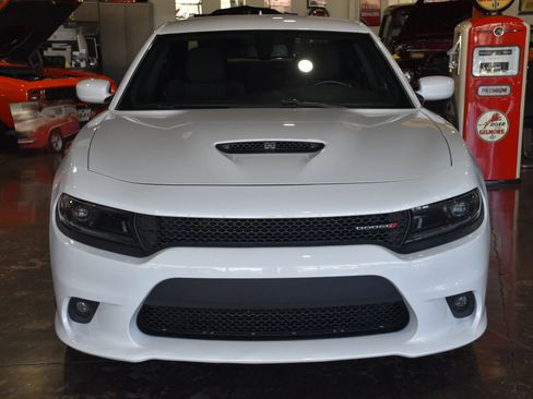 Used 2022 Dodge Charger GT RWD image 3