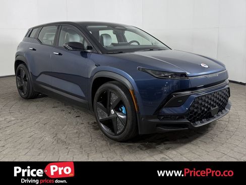 Used 2023 Fisker Ocean Extreme image 1