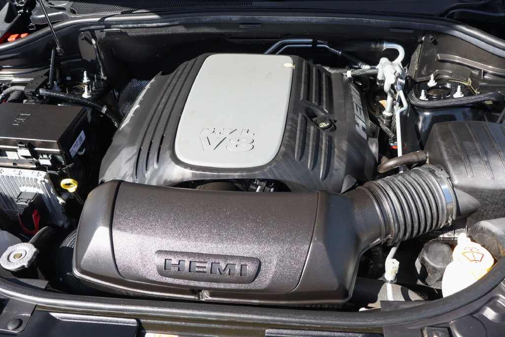 Used 2023 Dodge Durango R/T AWD/4WD image 13