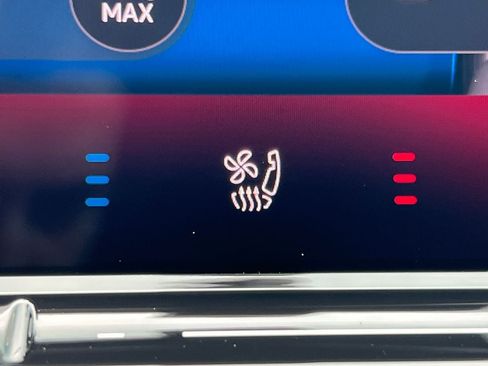 New 2026 Volkswagen Tiguan SEL R-Line AWD/4WD image 24