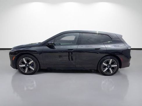 Used 2025 BMW iX xDrive50 AWD/4WD image 6
