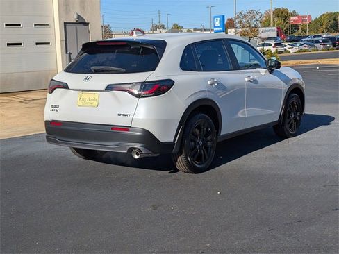 New 2026 Honda HR-V Sport image 6