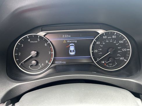 Used 2024 Nissan Altima 2.5 SR AWD/4WD image 17