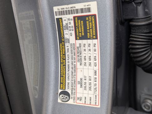 Used 2024 Volkswagen Jetta SE image 38