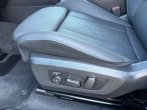 Used 2025 BMW X3 xDrive30i image 14