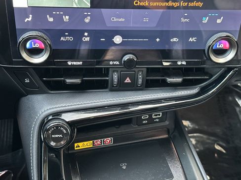 Used 2025 Lexus NX 350h AWD w/ Cold Area Package image 22