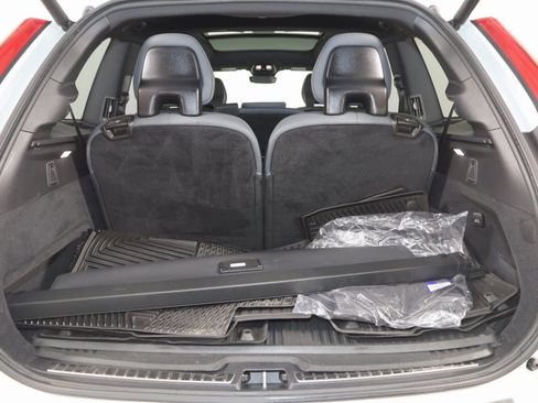 Used 2024 Volvo XC90 T8 Ultimate w/ Protection Package Premier image 50