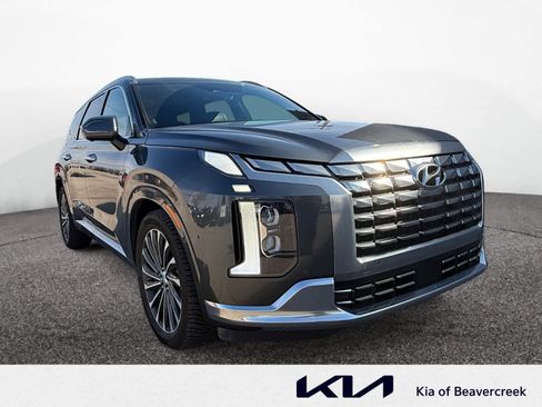 Used 2023 Hyundai Palisade Calligraphy image 7