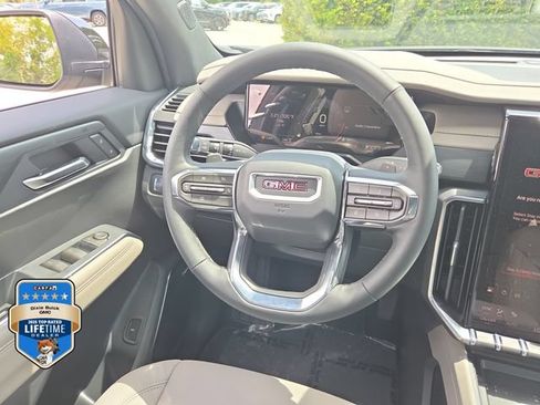 New 2026 GMC Acadia Elevation w/ Black Edition AWD/4WD image 17