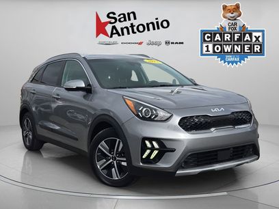 Used 2022 Kia Niro EX Premium
