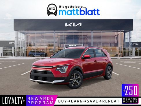 New 2025 Kia Niro EX image 1