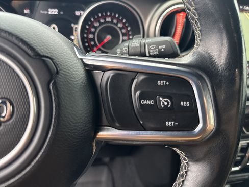 Used 2020 Jeep Wrangler Unlimited Rubicon image 30