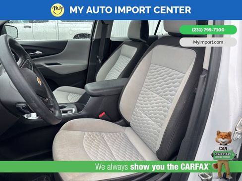 Used 2018 Chevrolet Equinox LS image 7
