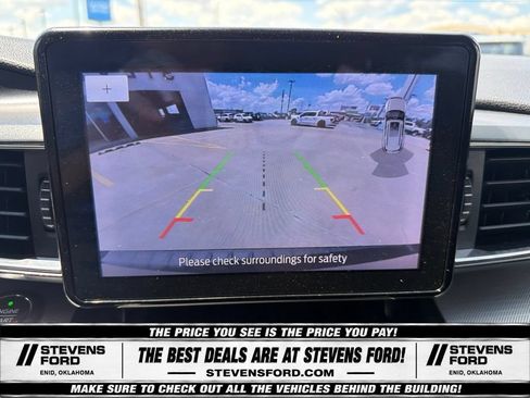 Used 2020 Ford Explorer XLT w/ Equipment Group 202A AWD/4WD image 31