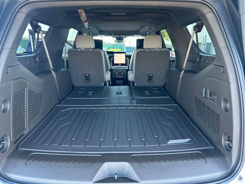 New 2026 GMC Yukon XL Elevation image 49