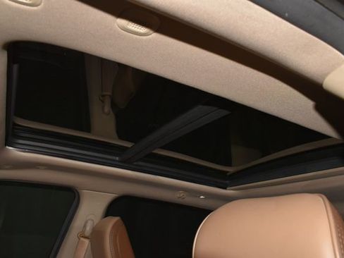 Used 2019 RAM 1500 Laramie Longhorn image 12