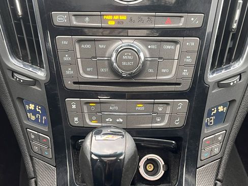 Used 2009 Cadillac CTS V image 17