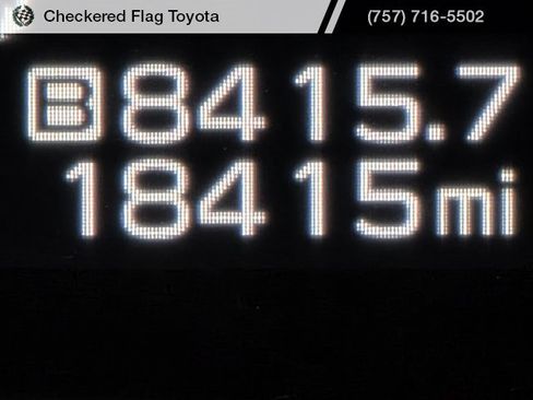 Used 2024 Subaru Impreza 2.0i Sport image 12