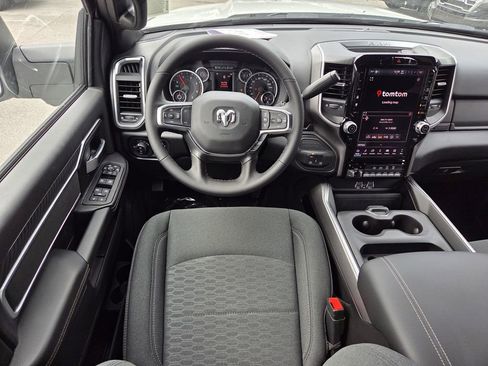 New 2026 RAM 3500 Big Horn AWD/4WD image 18