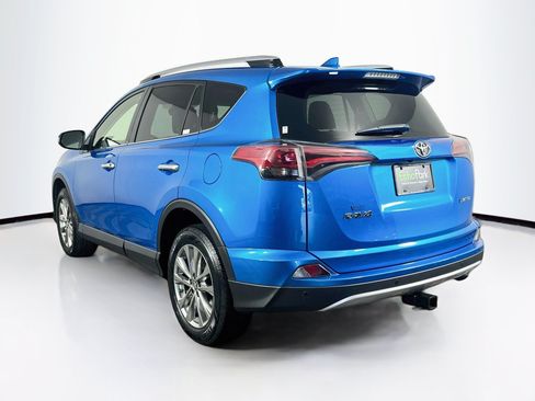 Used 2016 Toyota RAV4 Limited FWD image 5