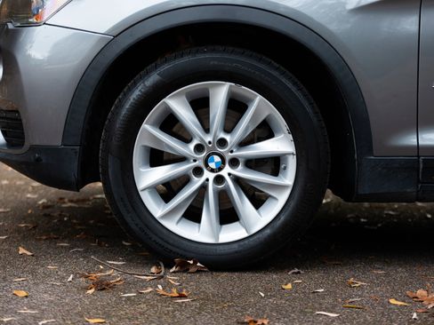 Used 2017 BMW X3 sDrive28i image 11