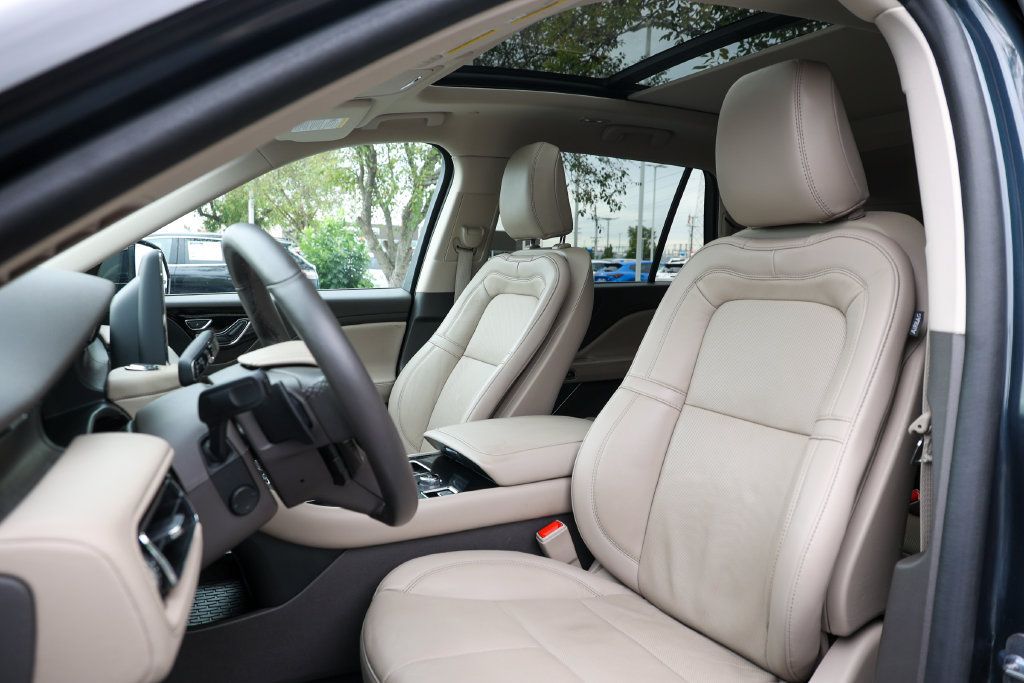 Used 2023 Lincoln Aviator Reserve w/ Equipment Group 201A AWD/4WD image 26