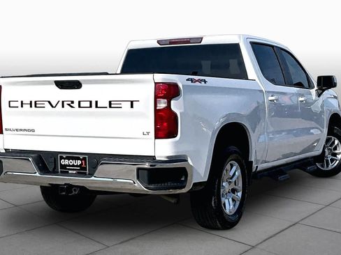 Used 2023 Chevrolet Silverado 1500 LT AWD/4WD image 13