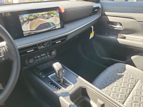 New 2026 Nissan Kicks SV image 24